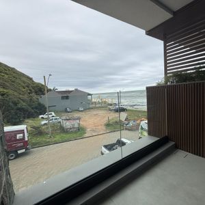 Apartamento com 87m², 2 dormitórios, 2 suítes, 2 vagas no Aura em Torres para Comprar