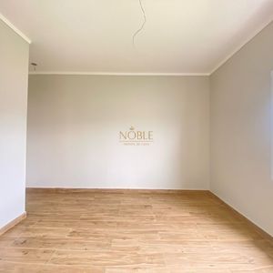 Casa com 118m², 2 dormitórios, 1 suíte, 2 vagas no bairro Novo Passo em Passo de Torres para Comprar