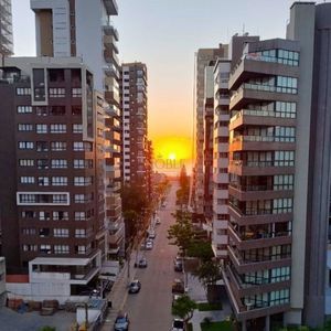 Apartamento com 150m², 3 dormitórios, 1 suíte, 1 vaga no Torre de La Cité em Torres para Comprar