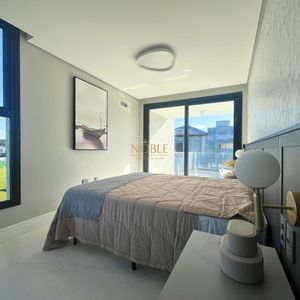 Casa de Condomínio com 240m², 4 dormitórios, 4 suítes, 2 vagas no Reserva das Águas em Torres para Comprar