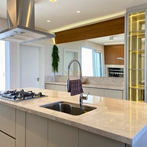 Casa com 230m², 3 dormitórios, 3 suítes, 4 vagas no Reserva das Águas em Torres para Comprar