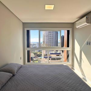 Apartamento com 91m², 2 dormitórios, 2 suítes, 2 vagas no Toronto em Torres para Comprar