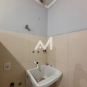 Kitnet com 40m² no bairro Universitário em Lajeado para Comprar ou Alugar