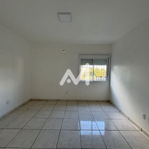 Apartamento com 82m² e 3 dormitórios no bairro Centro em Lajeado para Alugar