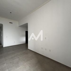 Geminado com 72m² e 2 dormitórios no bairro Conventos em Lajeado para Comprar