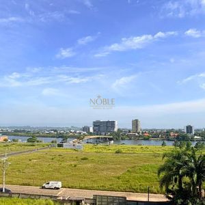 Apartamento com 69m², 2 dormitórios, 1 suíte, 1 vaga no Giardino em Torres para Comprar