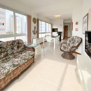 Apartamento com 76m², 2 dormitórios, 1 suíte, 2 vagas no Residencial Ilha Serena em Torres para Comprar