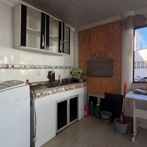 Casa, 3 dormitórios, 1 suíte, 1 vaga no bairro Igra Sul em Torres para Comprar