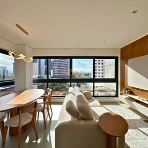 Apartamento com 92m², 2 dormitórios, 2 suítes, 1 vaga no Rosa dos Ventos em Torres para Comprar