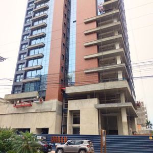 Apartamento com 111m², 3 dormitórios, 3 suítes, 2 vagas no Urban em Torres para Comprar