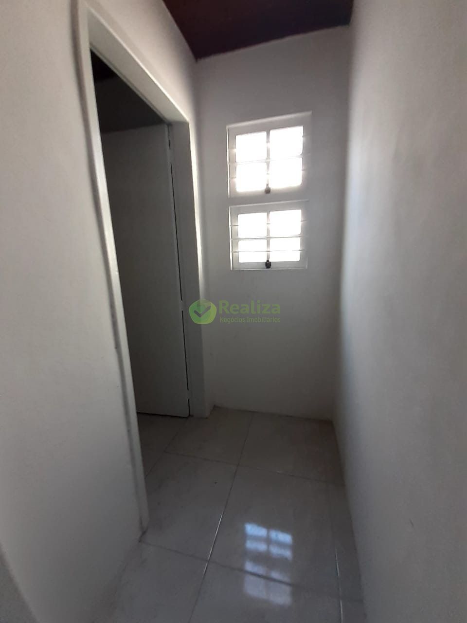 Casa à venda com 4 quartos, 200m² - Foto 10