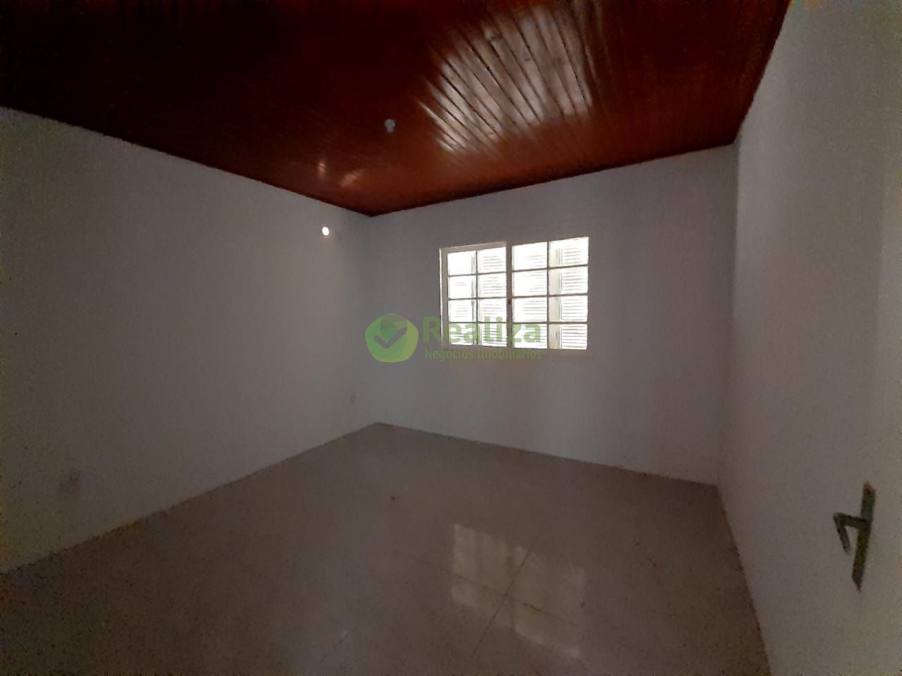 Casa à venda com 4 quartos, 200m² - Foto 8