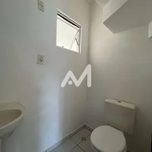 Sobrado com 76m² e 2 dormitórios no bairro Centenário em Lajeado para Alugar