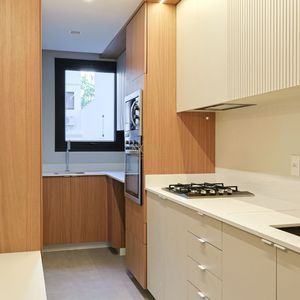 Apartamento com 87m², 2 dormitórios, 2 suítes, 2 vagas no Aura em Torres para Comprar