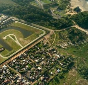 Terreno, 5 dormitórios, 5 suítes, 3 vagas no Condomínio Ilhas Park em Torres para Comprar