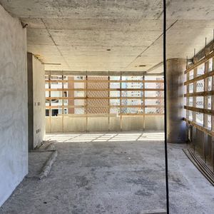 Apartamento com 145m², 3 dormitórios, 3 suítes, 2 vagas no Yachthouse em Torres para Comprar