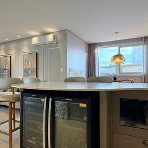 Cobertura com 202m², 3 dormitórios, 3 suítes, 2 vagas no Giardino em Torres para Comprar