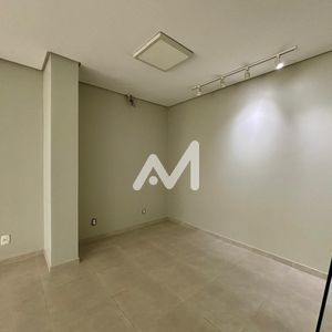 Loja com 75m² no bairro Centro em Lajeado para Alugar