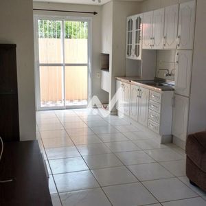 Sobrado com 68m² e 2 dormitórios no bairro Universitário em Lajeado para Comprar