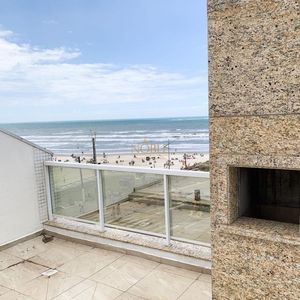 Cobertura com 110m², 2 dormitórios, 2 suítes, 1 vaga no Lumiere em Torres para Comprar