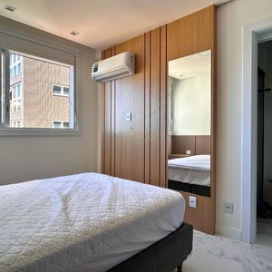 Apartamento com 79m², 2 dormitórios, 2 suítes, 1 vaga no La Vistara em Torres para Comprar