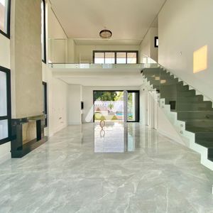 Casa com 307m² e 3 dormitórios no bairro Universitário em Lajeado para Comprar