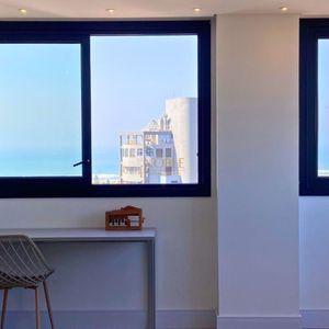 Apartamento com 78m², 2 dormitórios, 1 suíte, 2 vagas no Vista Mare em Torres para Comprar