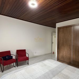 Casa com 136m², 3 dormitórios, 1 suíte, 2 vagas no bairro Praia da Cal em Torres para Comprar