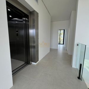 Casa de Condomínio, 4 dormitórios, 4 suítes, 2 vagas no Ocean Side em Torres para Comprar