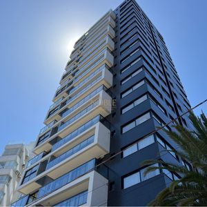 Apartamento com 49m², 1 dormitório, 1 suíte, 1 vaga no Vista Mare em Torres para Comprar