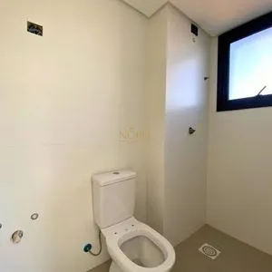 Apartamento com 33m², 1 dormitório, 1 vaga no Majestic Residencial em Torres para Comprar