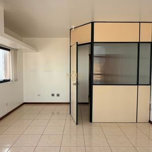Sala Comercial com 38m², 1 dormitório no COMERCIAL ZORTEIA em Torres para Comprar