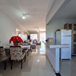 Casa com 145m² e 3 dormitórios no bairro Conventos em Lajeado para Comprar