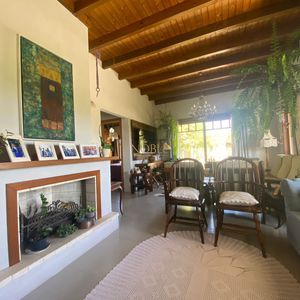 Casa com 135m², 3 dormitórios, 1 suíte, 1 vaga no bairro Bela Vista em Passo de Torres para Comprar