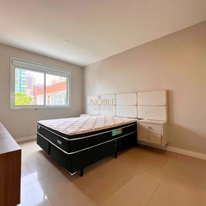 Cobertura com 213m², 3 dormitórios, 1 suíte, 2 vagas no Le Grand em Torres para Comprar