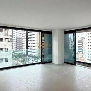Apartamento com 111m², 3 dormitórios, 3 suítes, 2 vagas no Urban em Torres para Comprar