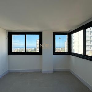 Apartamento com 78m², 2 dormitórios, 1 suíte, 1 vaga no Vista Mare em Torres para Comprar