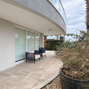 Casa de Condomínio, 4 dormitórios, 4 suítes, 2 vagas no Ocean Side em Torres para Comprar