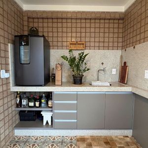Cobertura com 198m², 3 dormitórios, 2 suítes, 2 vagas no Mar de Flores em Torres para Comprar