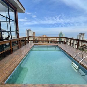 Cobertura com 380m², 4 dormitórios, 3 suítes, 2 vagas no Porto do Sol em Torres para Comprar