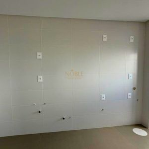 Apartamento com 52m², 1 dormitório, 1 suíte, 1 vaga no Punta Del Sole em Torres para Comprar