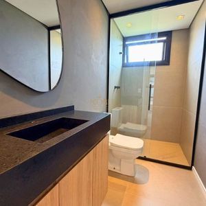 Casa de Condomínio com 390m², 5 dormitórios, 5 suítes, 3 vagas no Condomínio Ilhas Park em Torres para Comprar