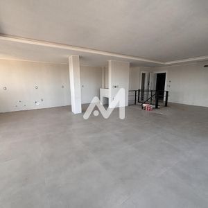Cobertura com 279m² e 3 dormitórios no bairro Hidráulica em Lajeado para Comprar