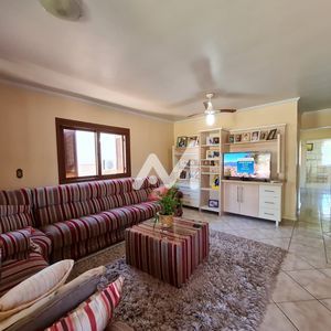 Casa com 273m² e 3 dormitórios no bairro Jardim do Cedro em Lajeado para Comprar