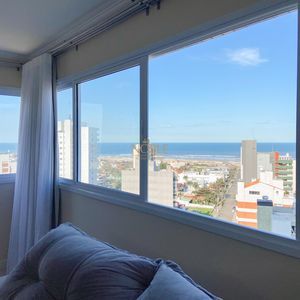 Apartamento com 88m², 3 dormitórios, 3 suítes, 2 vagas no Perito Moreno em Torres para Comprar