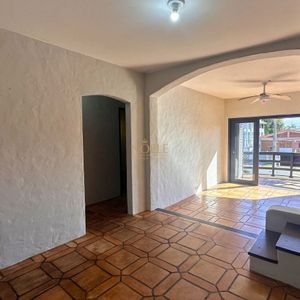 Cobertura com 220m², 3 dormitórios, 1 vaga no Punta Ballena em Torres para Comprar