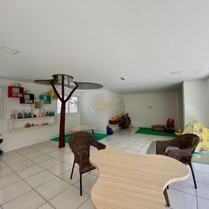 Apartamento com 120m², 4 dormitórios, 1 suíte, 2 vagas no Michelângelo em Torres para Comprar