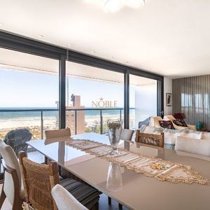 Apartamento com 220m², 4 dormitórios, 4 suítes, 3 vagas no Vitra em Torres para Comprar
