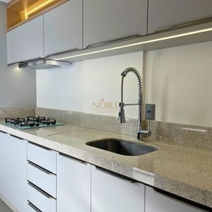 Apartamento com 77m², 2 dormitórios, 2 suítes, 1 vaga no Praça Quatro em Torres para Comprar