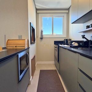 Apartamento com 107m², 2 dormitórios, 2 suítes, 2 vagas no Ibiza em Torres para Comprar